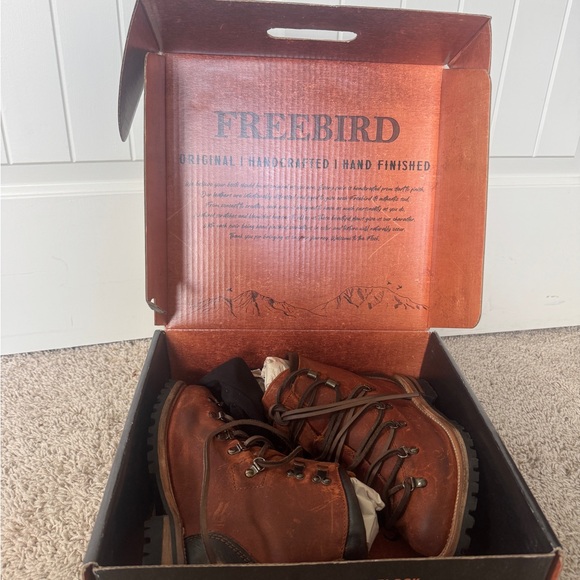 Freebird by Steven Shoes - EXCLUSIVE Brand New Freebird Brown Leather Hiking Boots